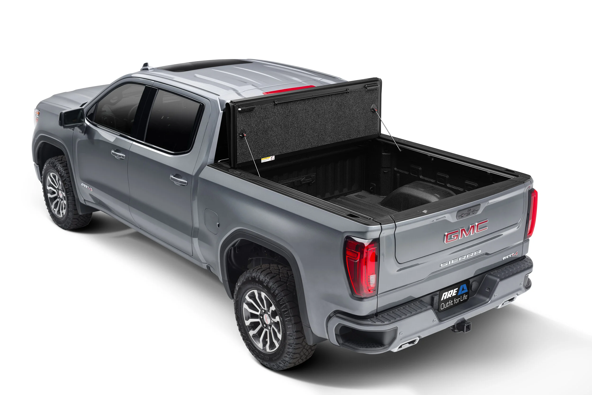 Hard folding tonneau cover